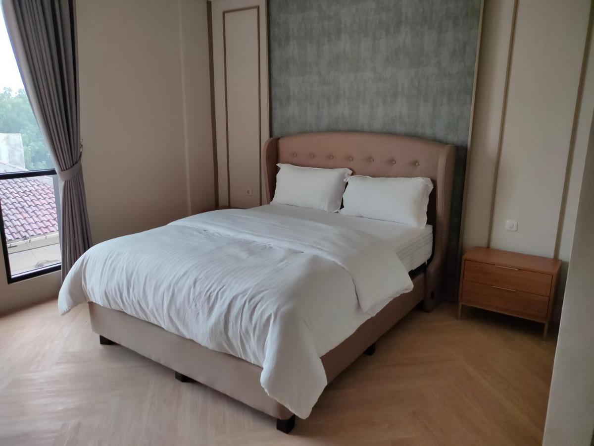 Adotel Jakarta Buitenkant foto