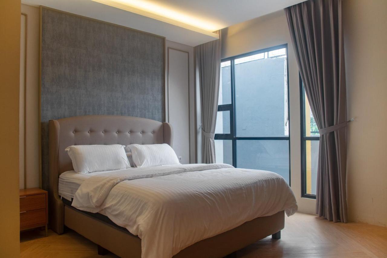Adotel Jakarta Buitenkant foto