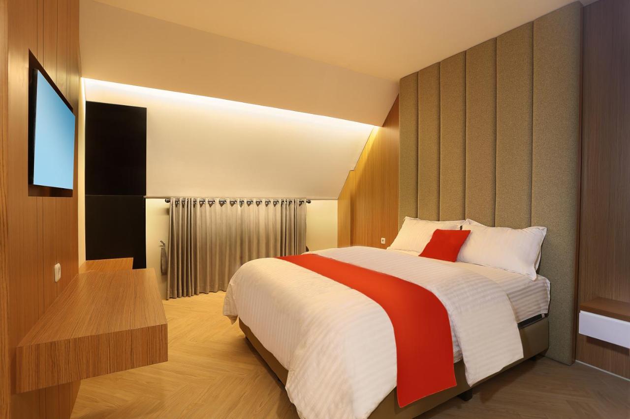 Adotel Jakarta Buitenkant foto