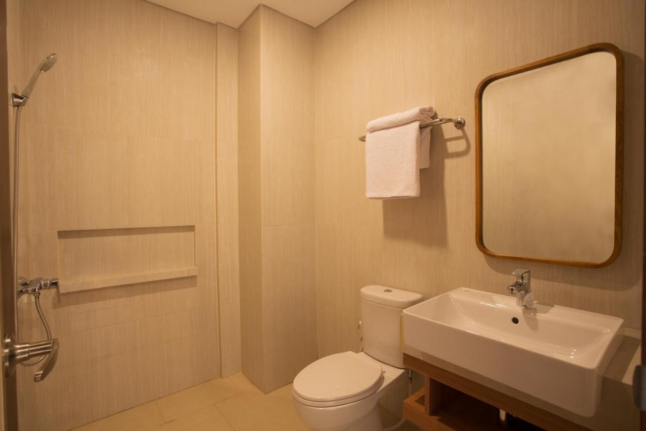 Adotel Jakarta Buitenkant foto